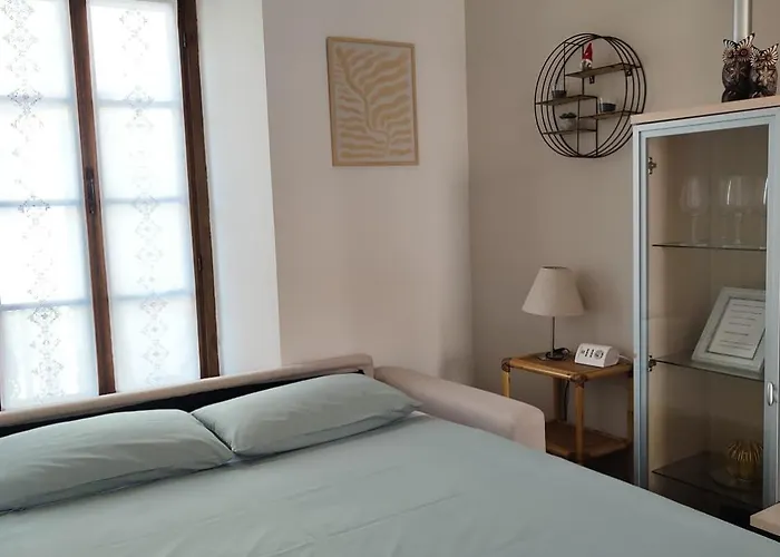 شقة Bilocale Vecchio Borgo *